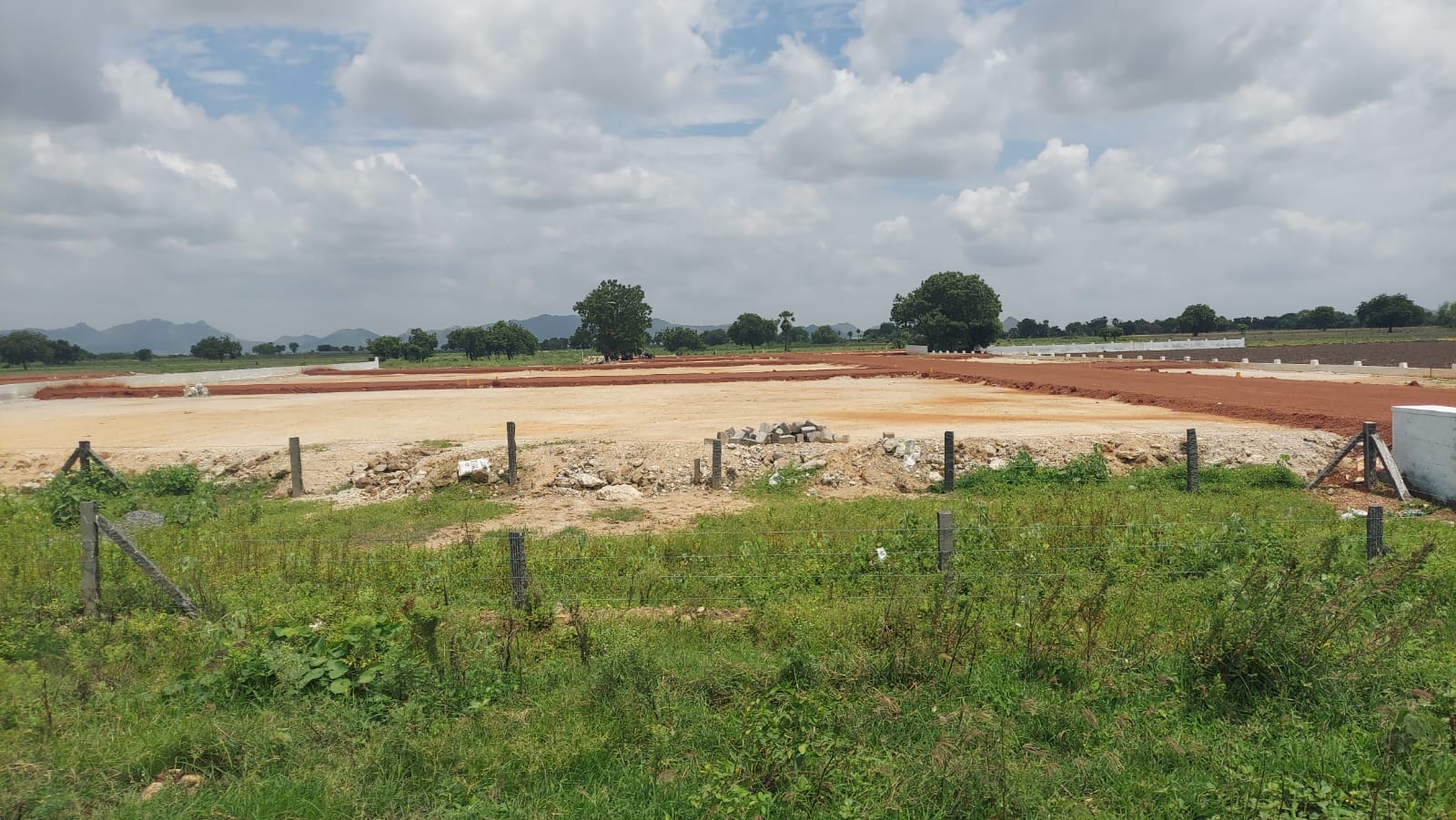 RESIDENTIAL PLOTS FOR SALE IN NARASARAO PET