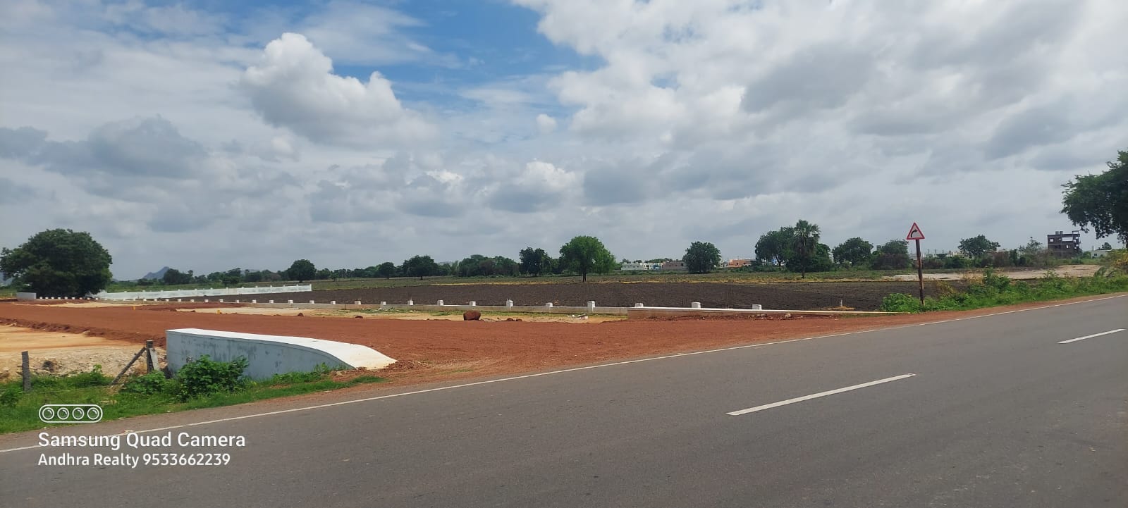 RESIDENTIAL PLOTS FOR SALE IN NARASARAO PET